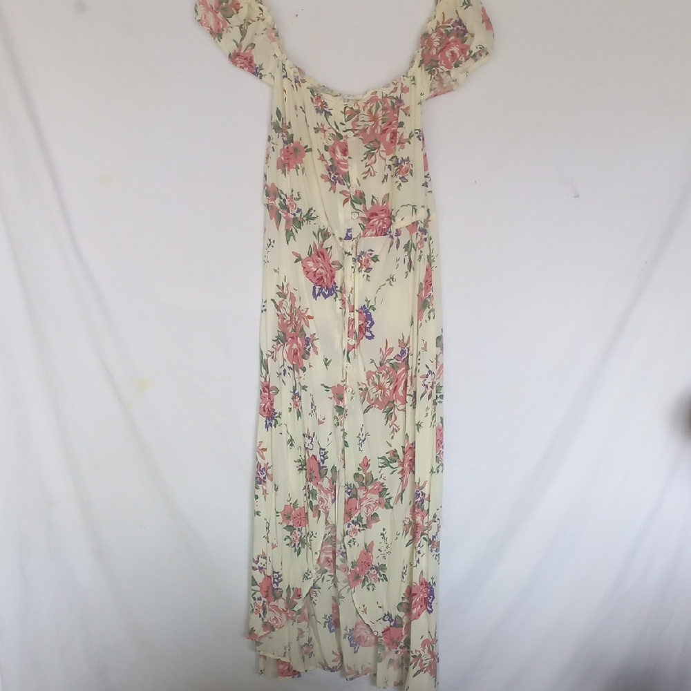 Floral Off-Shoulder Maxi Dress in Cream and Pink